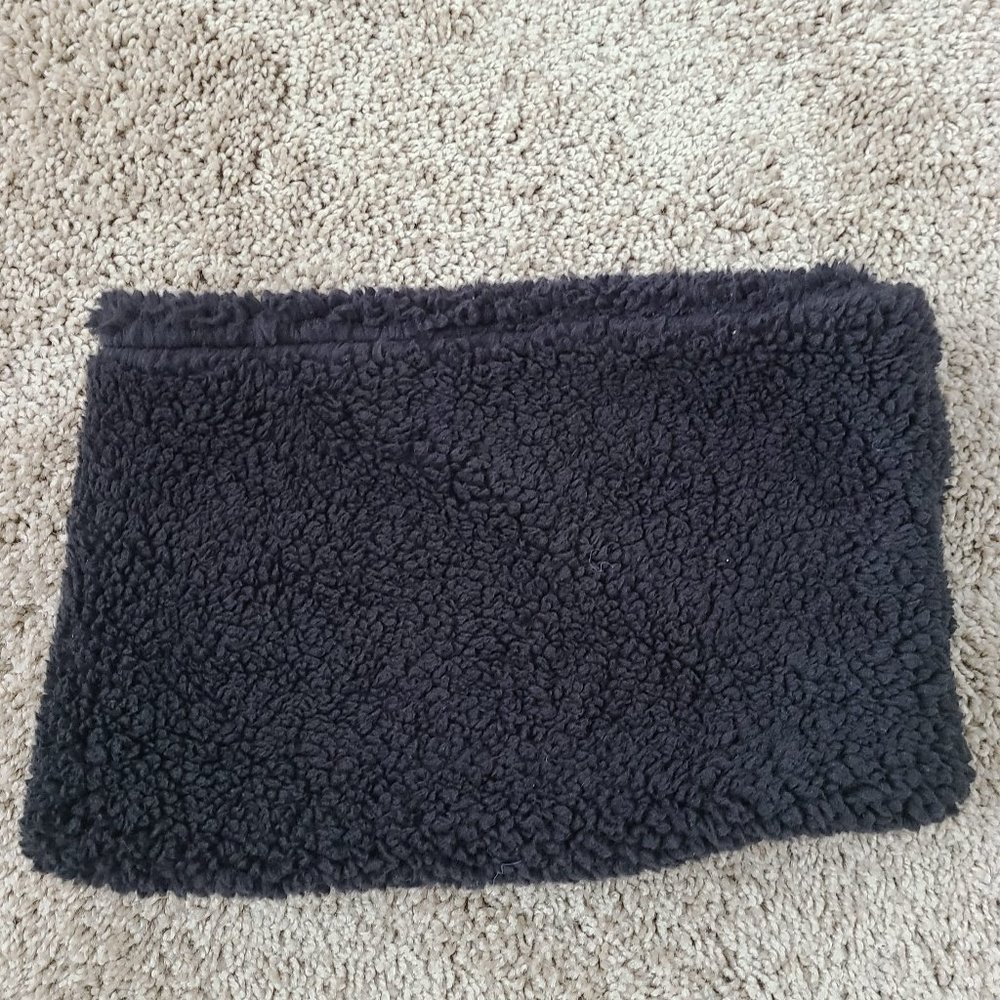 Neck warmer